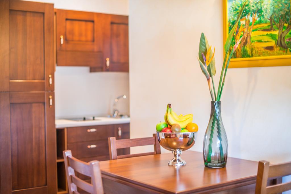 Aparthotel Katalyma 828 กานฟานาร์ ภายนอก รูปภาพ