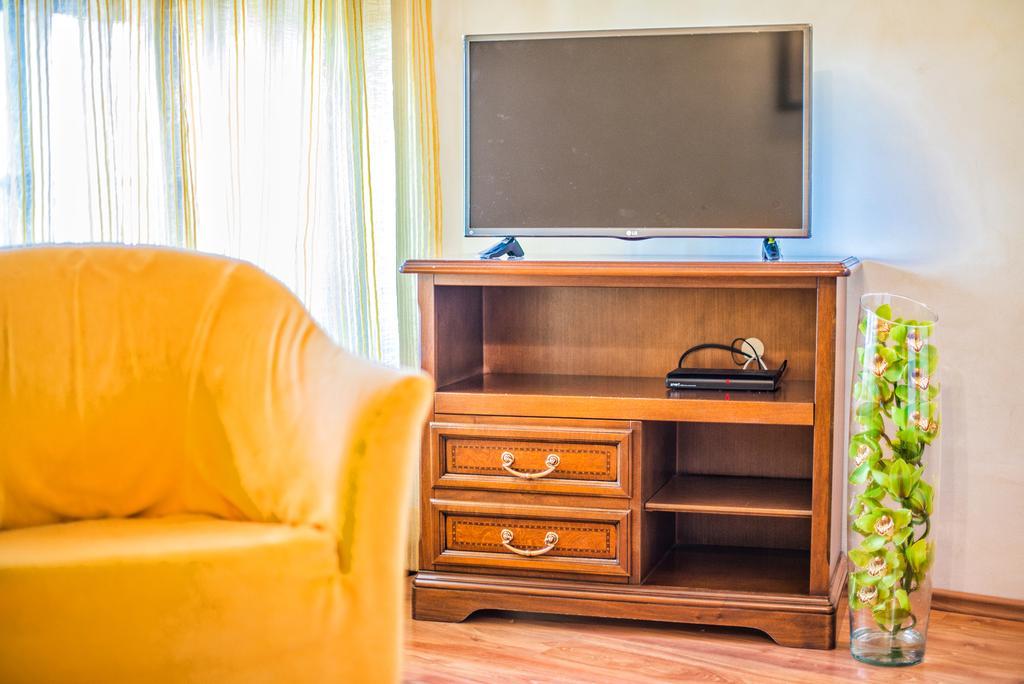 Aparthotel Katalyma 828 กานฟานาร์ ภายนอก รูปภาพ